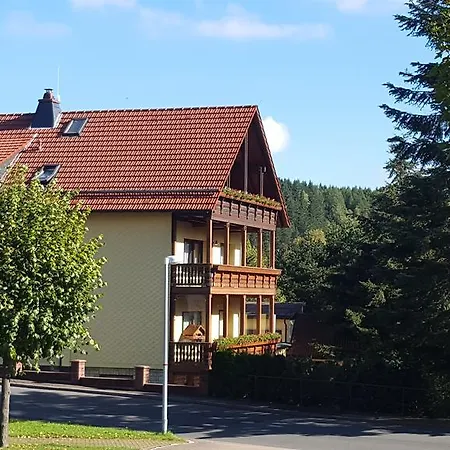 Moderne Komfortwohnung Im Kurort Am Rennsteig * Finsterbergen