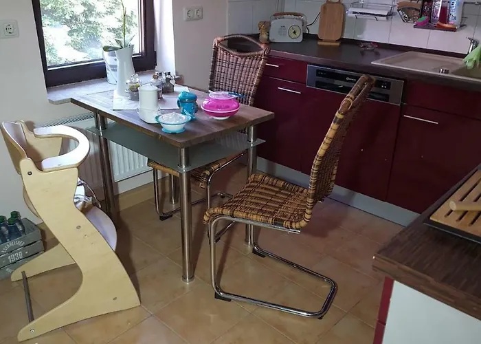 Daire Moderne Komfortwohnung Im Kurort Am Rennsteig