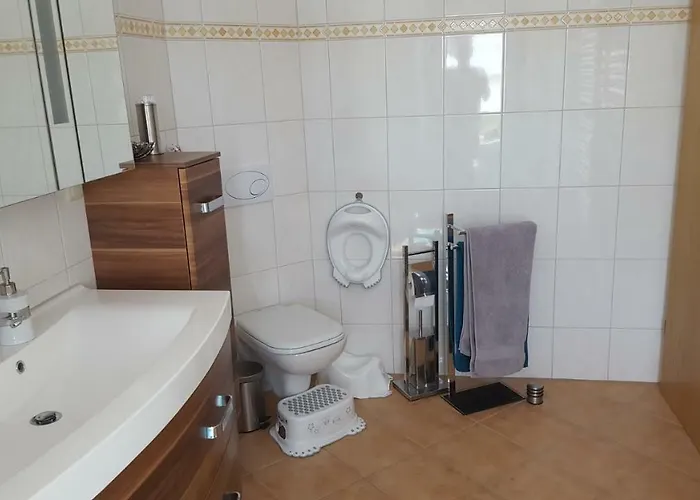 Moderne Komfortwohnung Im Kurort Am Rennsteig Daire Finsterbergen